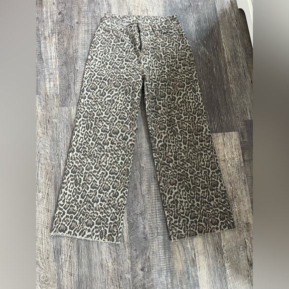 Denim - Leopard Print Wide Leg Pants - Neutral Animal Print